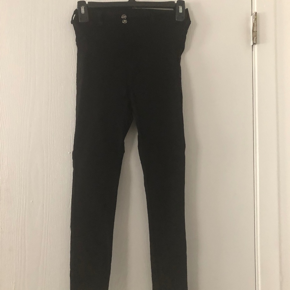 Black and White Ankle Tights Pants